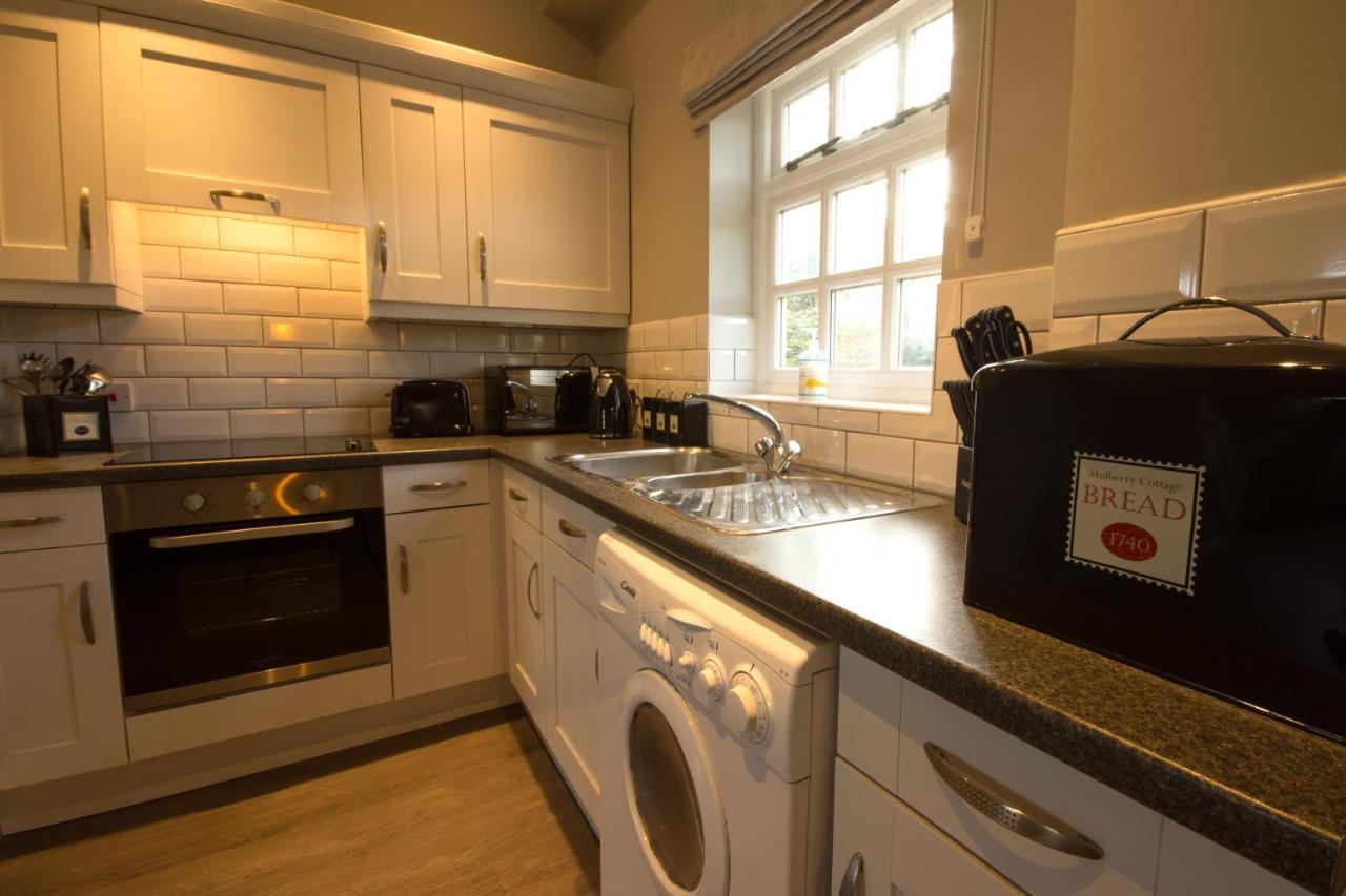 Peveril Cottage - Darwin Lake Holiday Village Матлок Екстер'єр фото