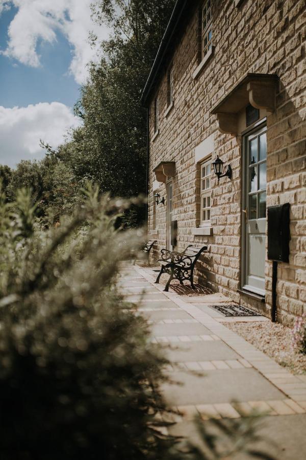 Peveril Cottage - Darwin Lake Holiday Village Матлок Екстер'єр фото